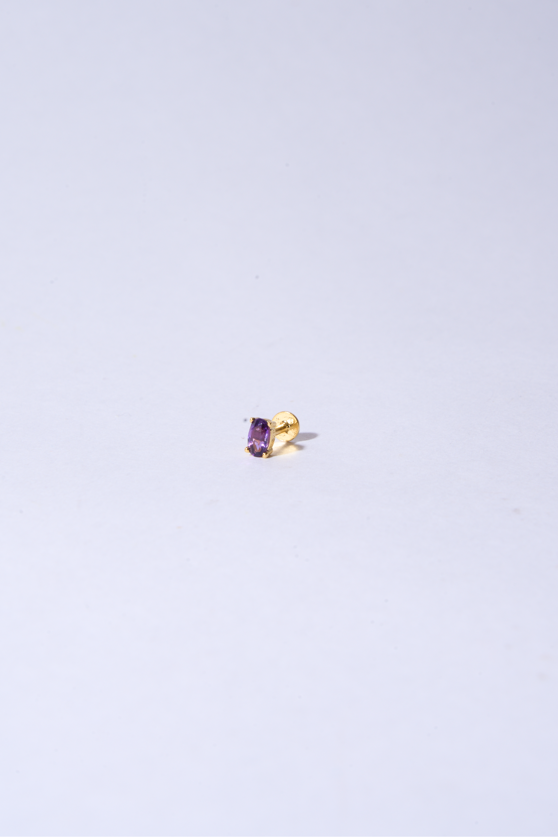 Piercing Ovalo Morado