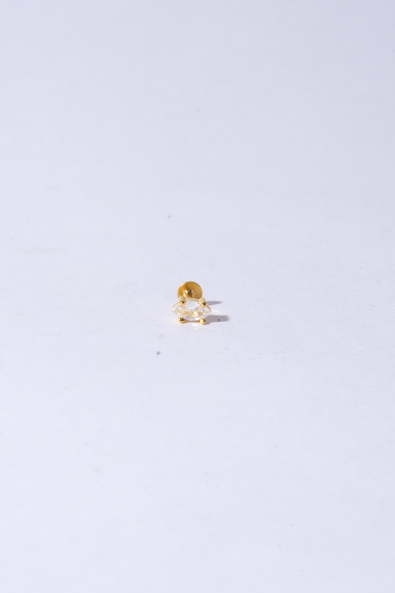 Piercing Zircón Ovalo Transparente